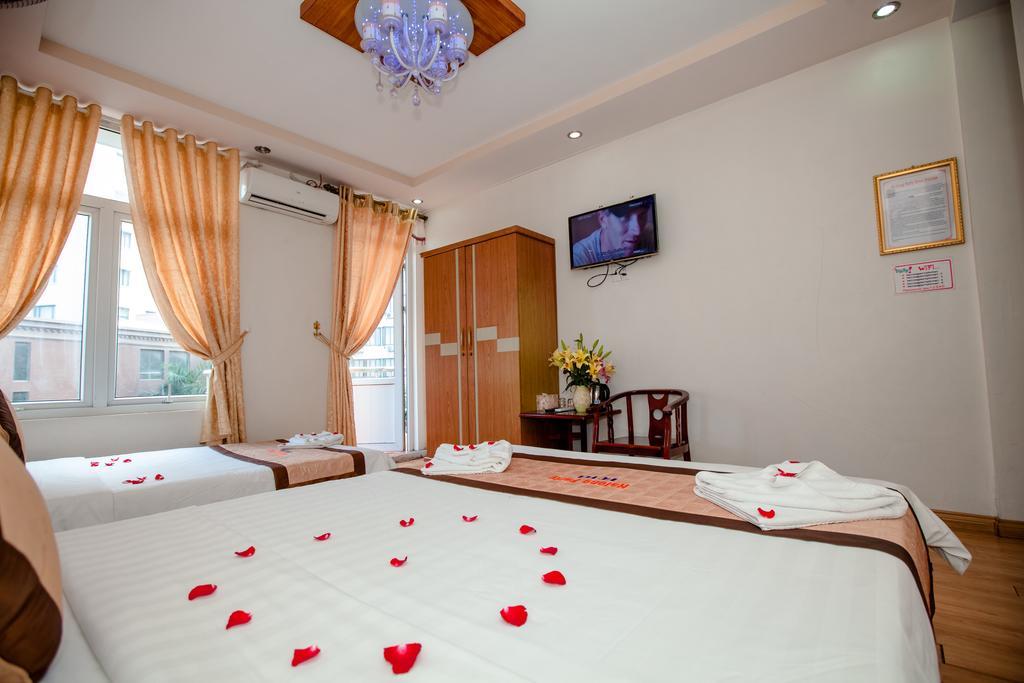 Halong Party Hostel Халонг Экстерьер фото